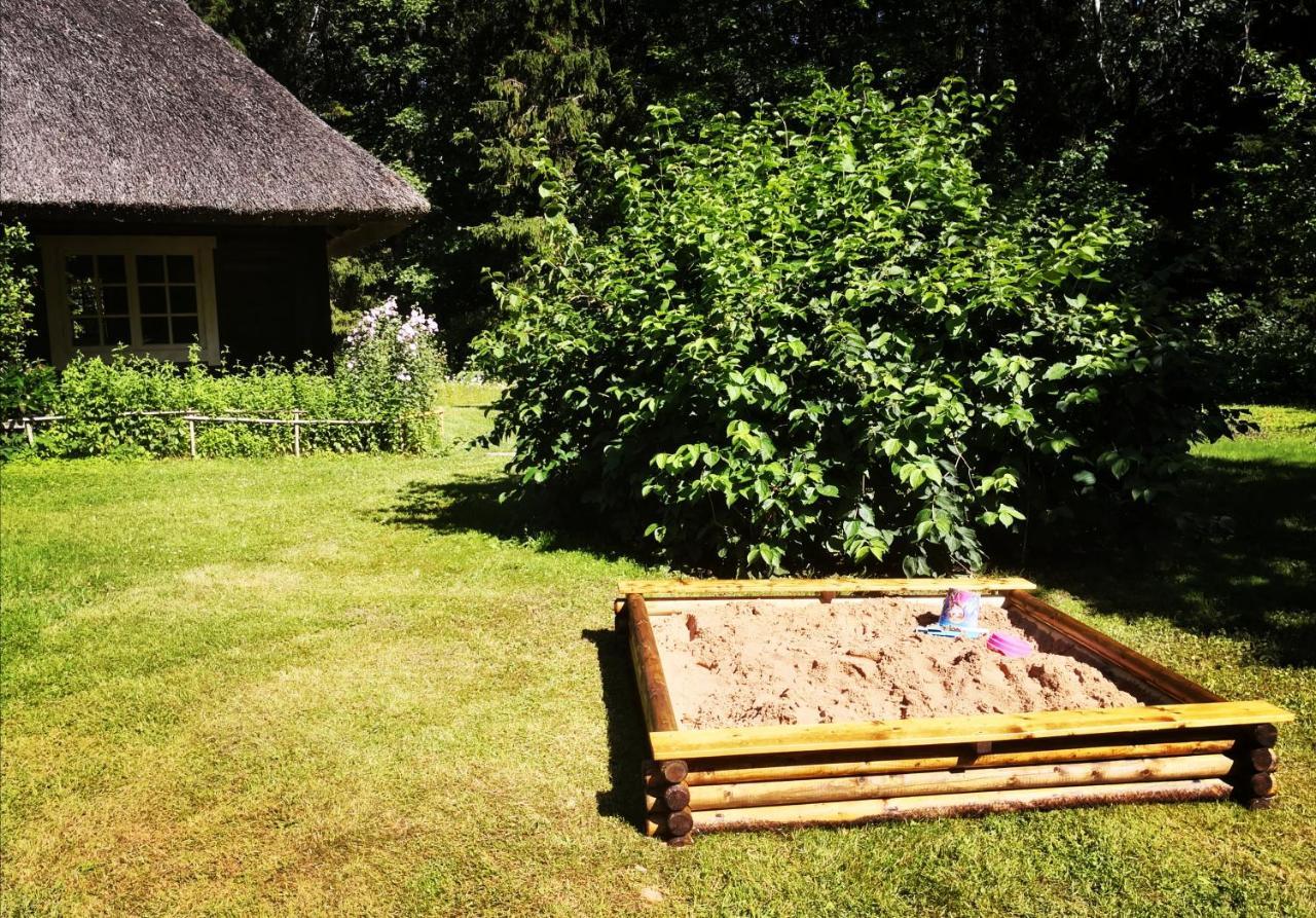 Kotka Farm Hotel Saarekula Ngoại thất bức ảnh